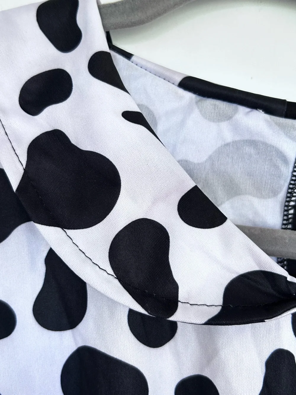 Children’s/Youth Girls Dalmatian Lady Halloween Costume Dress & Accessories